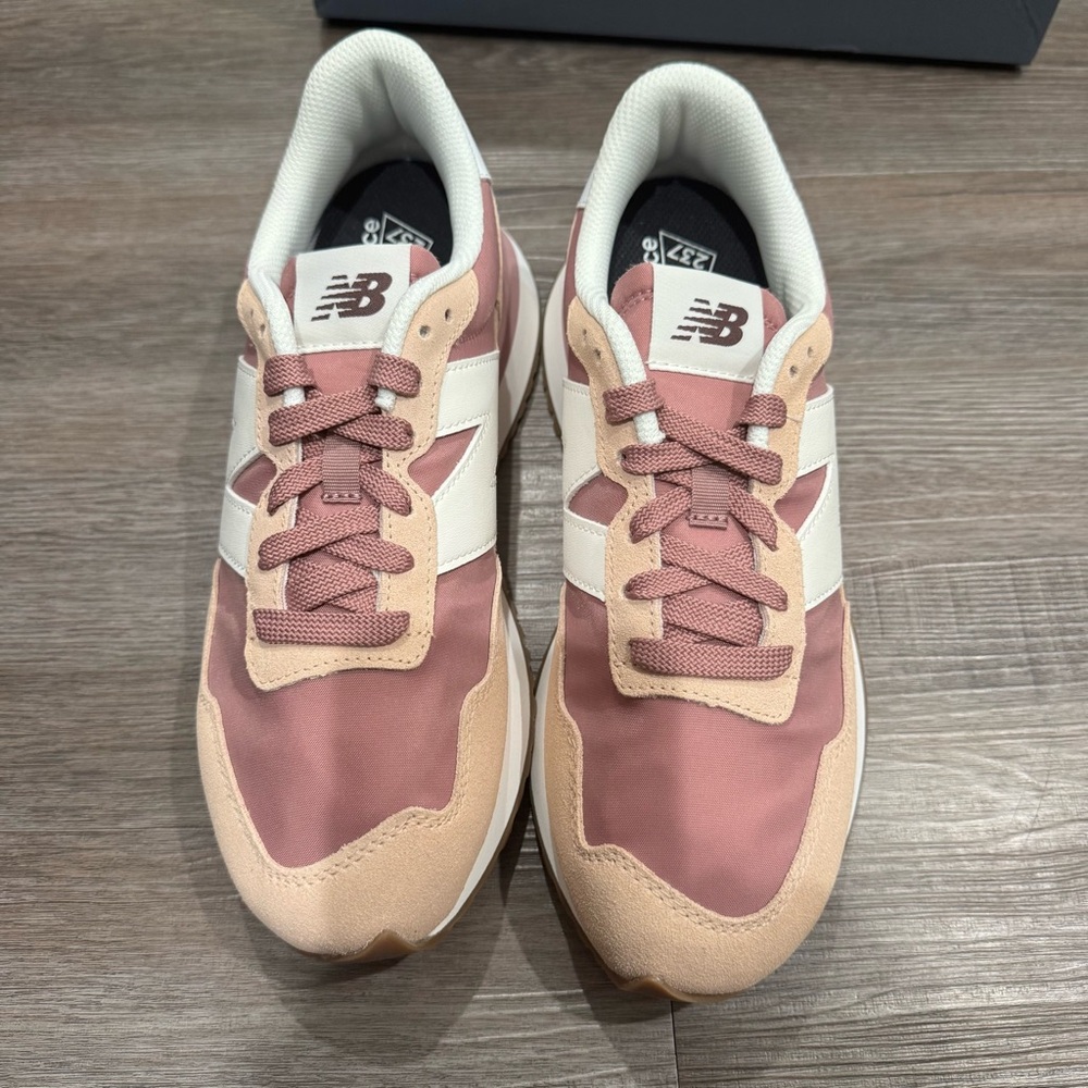 New Balance 237 Rose Rose Suede Leather Athletic Lace Up Sneakers - Picture 3 of 12